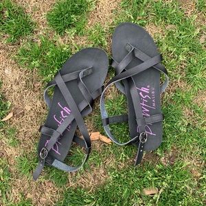Blowfish Malibu black sandals